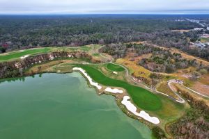 Black Diamond Ranch (Quarry) 15th Bunkers